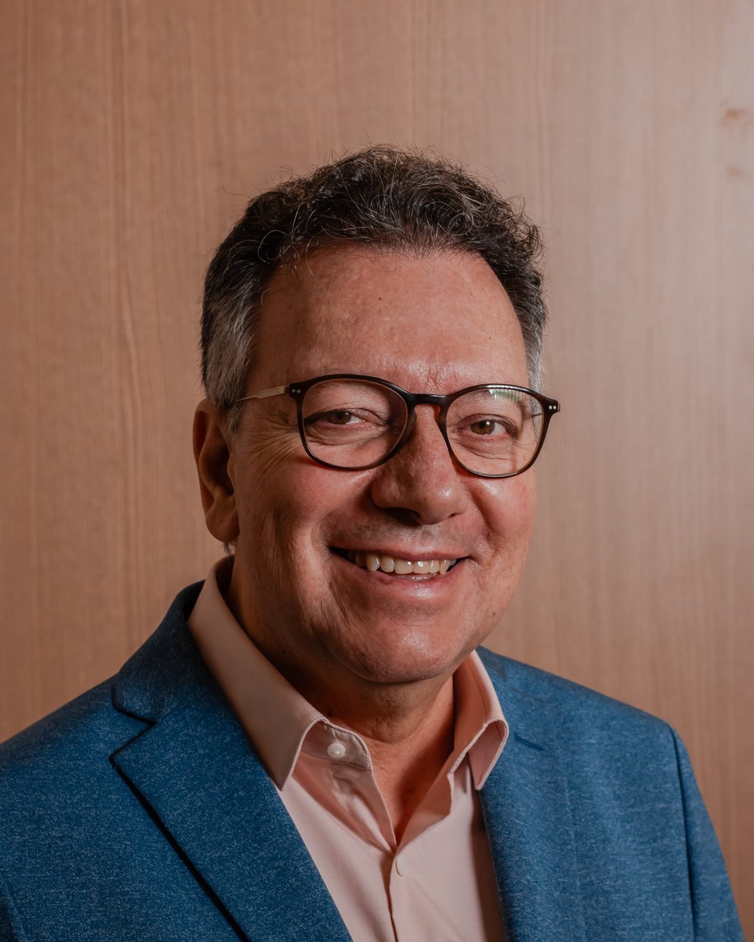 Dr. Roberto Simonetti, ortodontista, CRO-SP 31.385